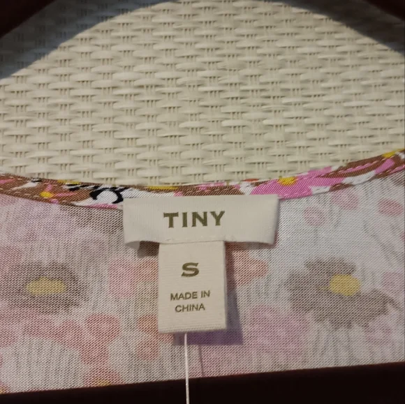 ANTHROPOLOGIE TINY floral top NWT  small - Picture 3 of 11